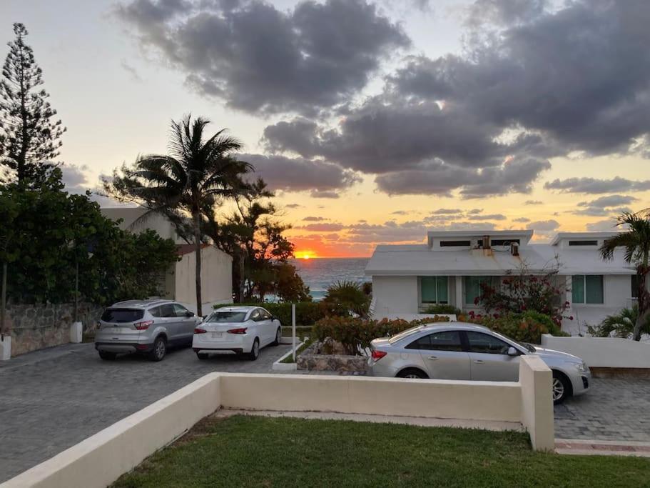 Cancun Oceanfront, Entire Apartment ภายนอก รูปภาพ
